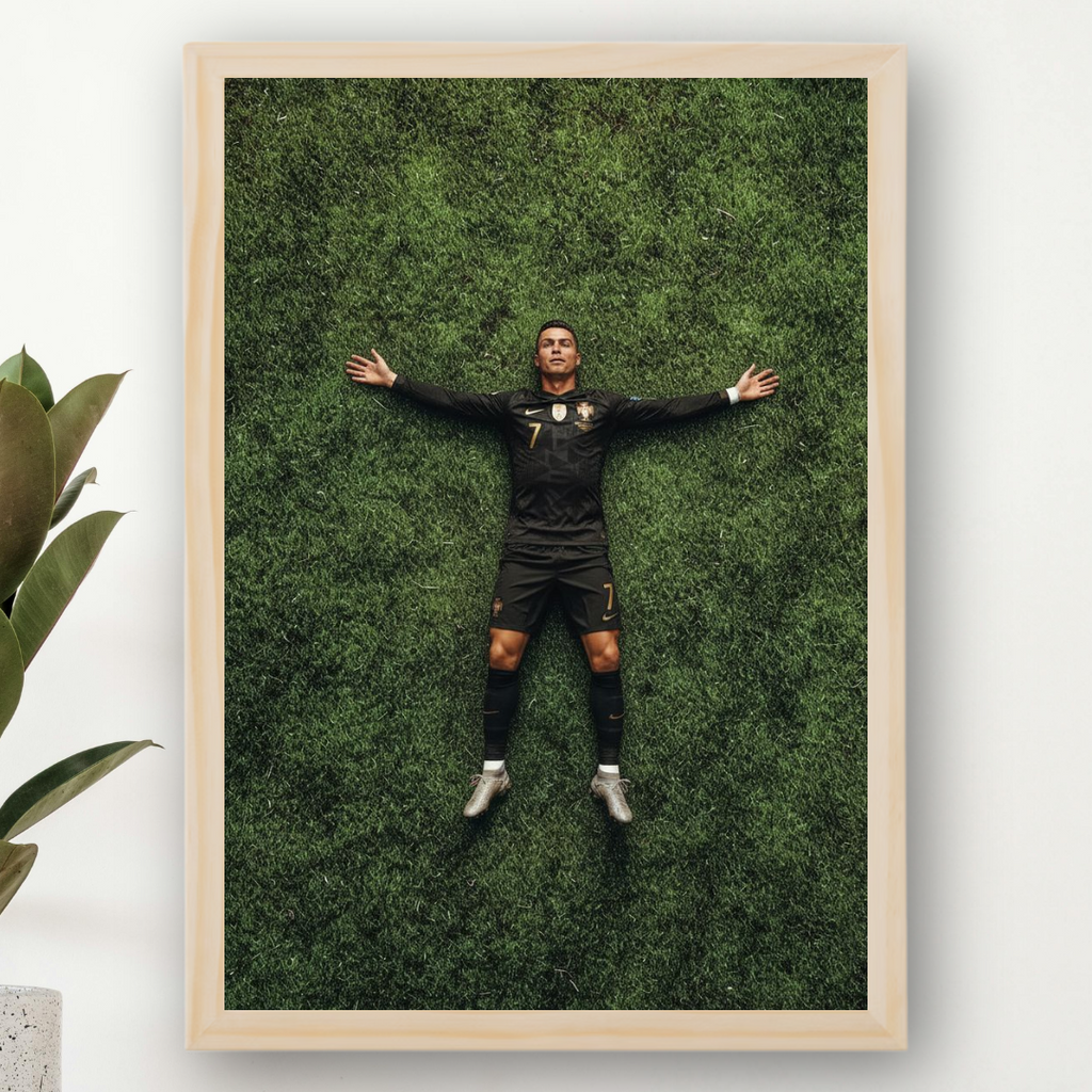 Cristiano Ronaldo Framed Print – Aesthetic Wall Decor