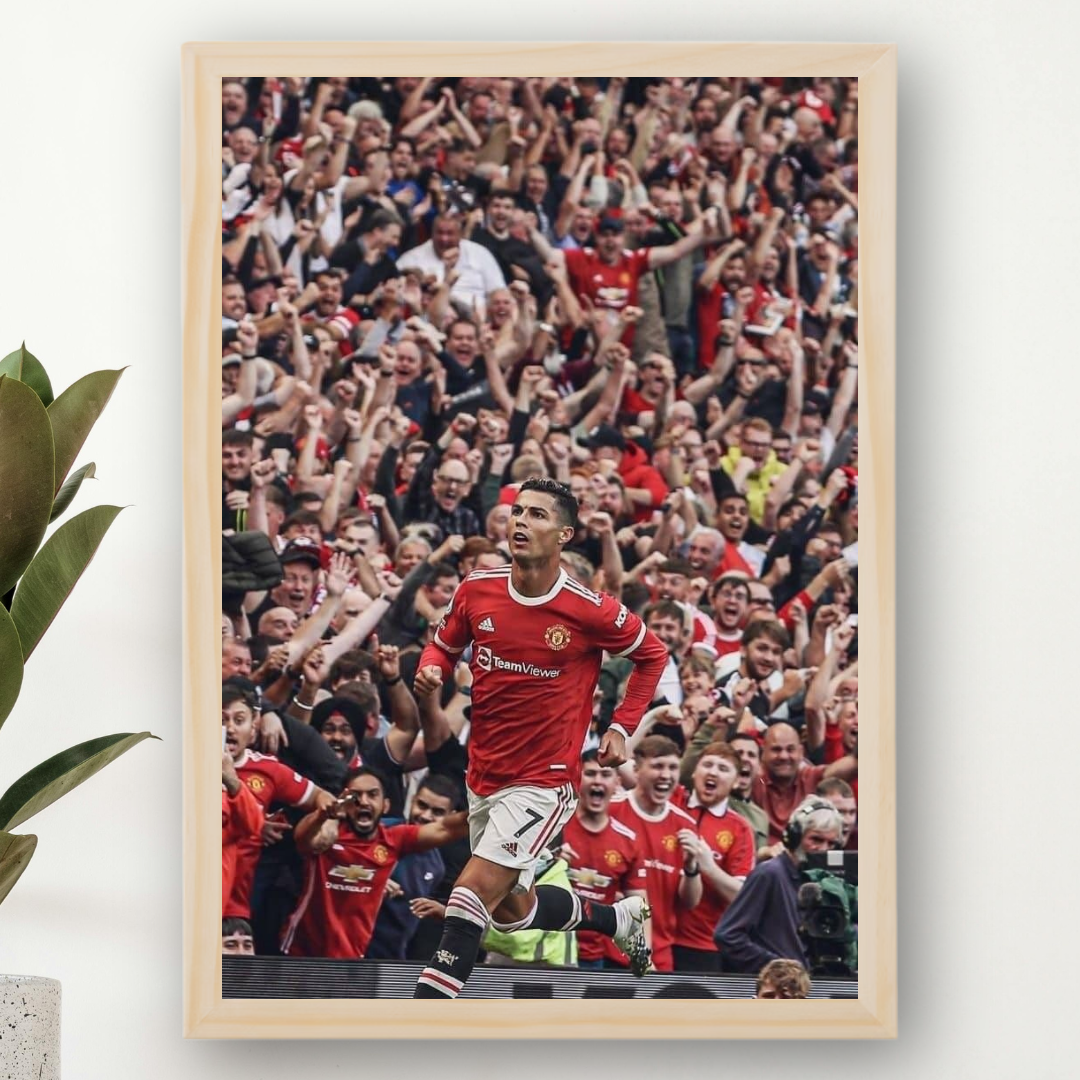 Cristiano Ronaldo Framed Print – Aesthetic Wall Decor