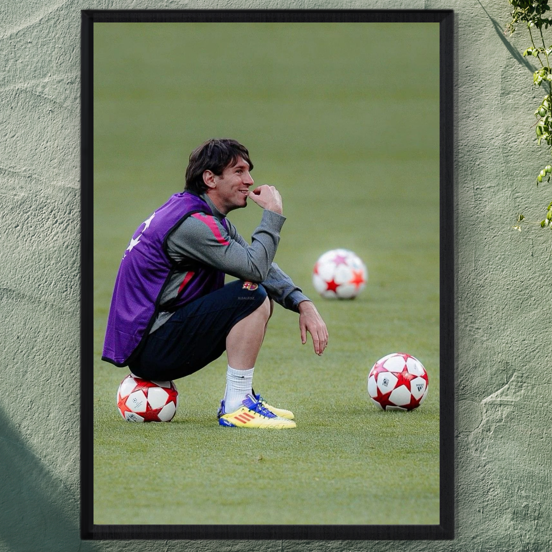 Lionel Messi Framed Print – Aesthetic Wall Decor
