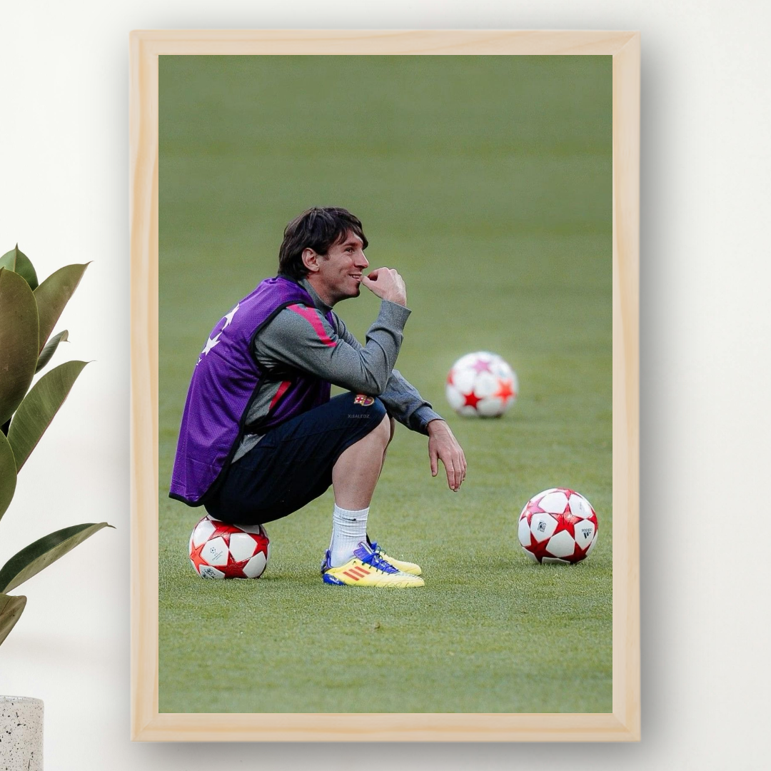 Lionel Messi Framed Print – Aesthetic Wall Decor